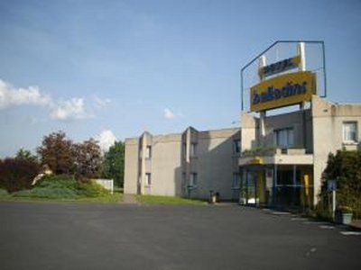 Balladins Clermont / Chateaugay Hotel Exterior photo